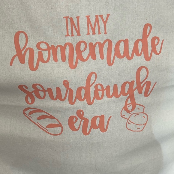 White Apron with pink- Print - Homemade Sourdough Era- sourdough rocks - Picture 5 of 5